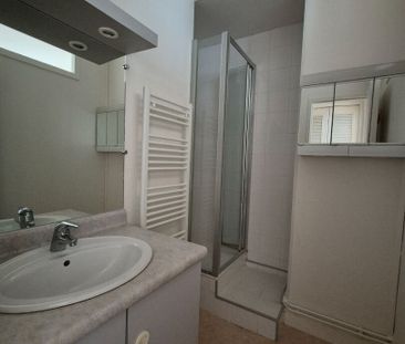 Location Appartement 2 pièces 48m² ROUEN 76000 - Photo 6