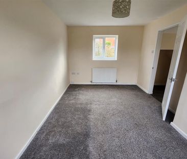 Harrison Way, Lydney - Photo 6