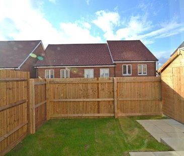 2 bedroom semi-detached house to rent - Photo 1