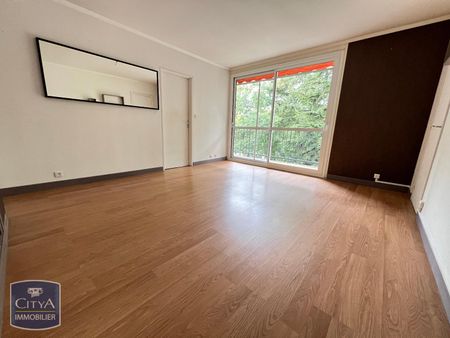 Location Appartement 3 pièces 62m² VELIZY VILLACOUBLAY 78140 - Photo 3