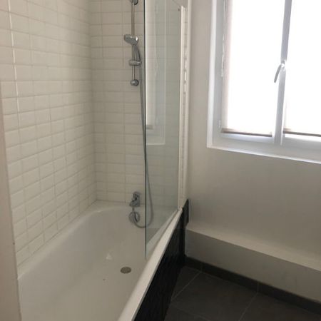 Location Appartement 2 pièces 38m² - Photo 3