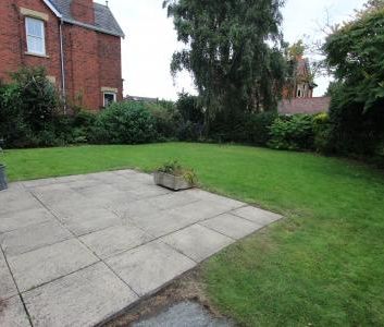 Regents Road, St Helens, WA10 - Photo 5