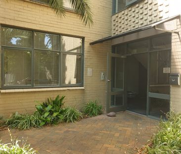 2 bedroom apartment in prime location - Photo 5