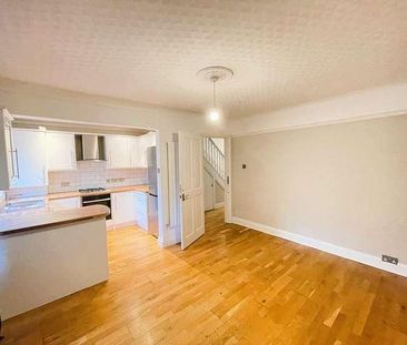 South Drive, Coulsdon, CR5 - Photo 3