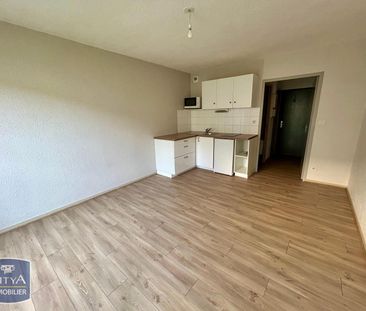 Location Appartement 1 pièce 23m² CHOLET 49300 - Photo 4