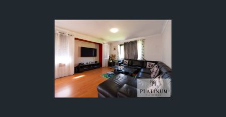 Spacious 4-Bedroom Family Home - Photo 5