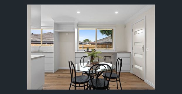 Cozy Home Option in Cranbourne! - Photo 1