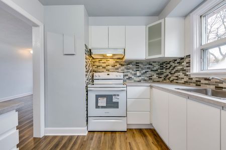 For Lease - 210 Habitant Drive Unit# 3, Toronto, Ontario - Photo 2