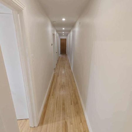 Grand 4 1/2 Rénové Rosemont - Photo 4