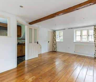 2 bedroom semi-detached house to rent - Photo 6