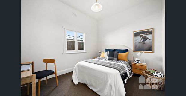 Spacious Home In Ideal Location! - Photo 1