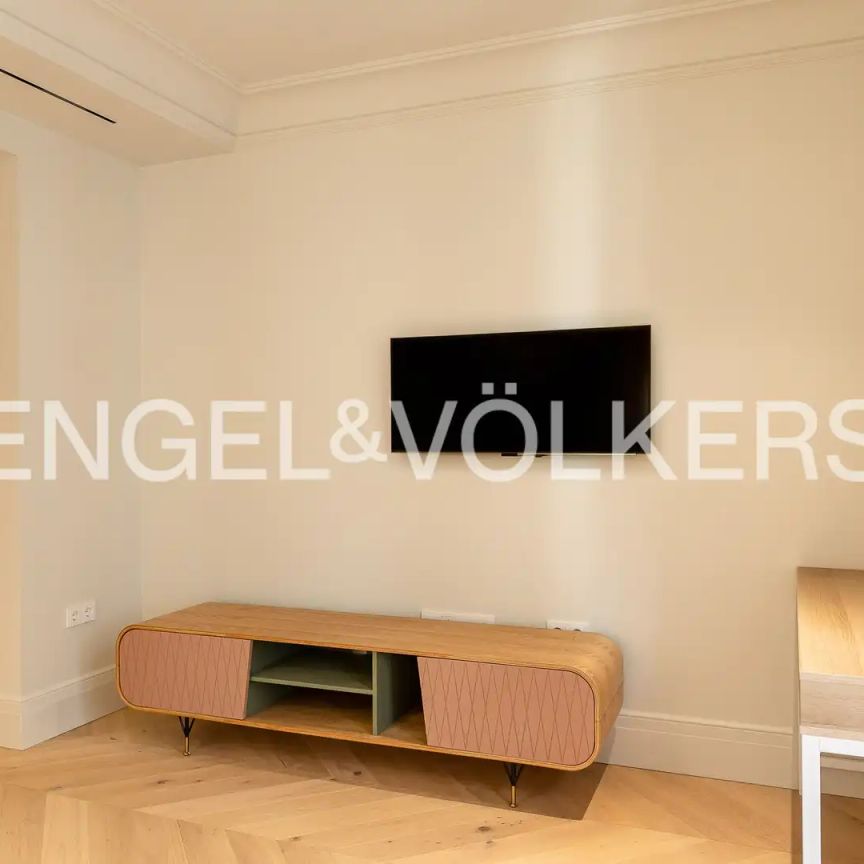 Piso de alquiler en Calle de Virgen de Los Peligros, Sol - Foto 1