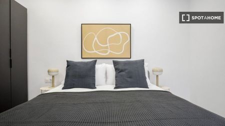 3 room luxury Flat for rent in Barcelona, Spain - Photo 3