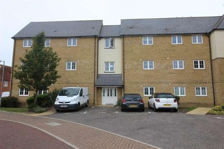 Weyland Drive, Colchester, CO3 - Photo 2