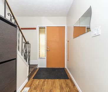 For Lease - 163 Connaught Avenue, Hamilton, Ontario - Photo 2