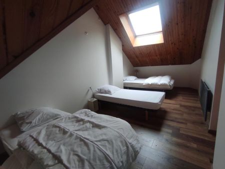 Location Maison 8 pièces 102m² CHALLES LES EAUX 73190 - Photo 4