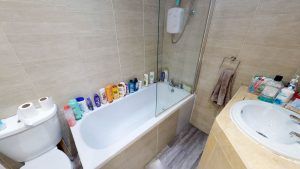 12 Ebor Mount, Leeds, LS6 1NS - Photo 5