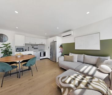 Spacious, secure and superbly located apartment living - Photo 3