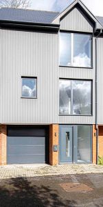 Freemans Yard, Belmont Road, Whitstable, CT5 1FY, Kent - Photo 4