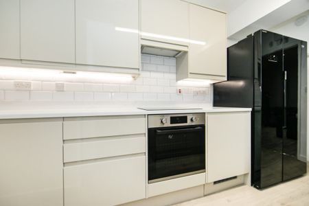 29 Manor Drive, Leeds, LS6 1DE - Photo 5