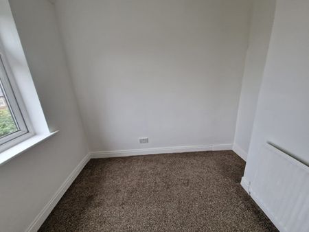 2 Bed Semi-Detached House, Wilton Road, M8 - Photo 5