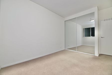 Home For Rent - Photo 3