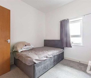 Frome Court, Riverside Close, Romford, Essex, RM1 - Photo 4