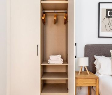 2 room luxury Flat for rent in Barcelona, Catalonia - Photo 1