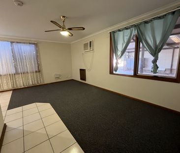 38 Davies Crescent, Port Augusta West - Photo 2