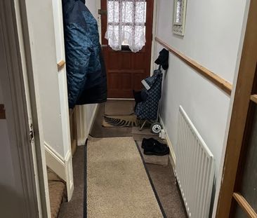 Room in a Shared House, Priory Road, CR0 - Photo 6