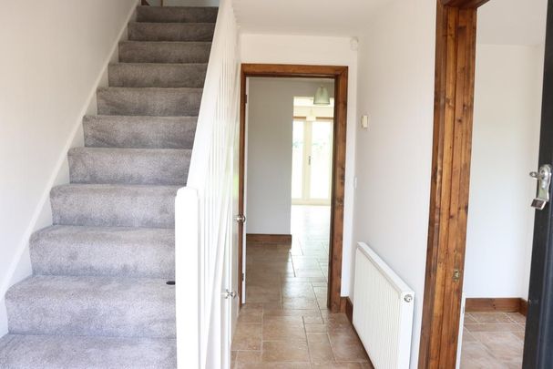 4 bedroom semi-detached house to rent - Photo 1