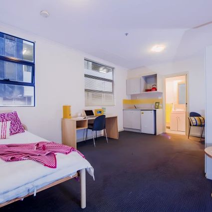 1 Bedroom Standard Apartment - Photo 1