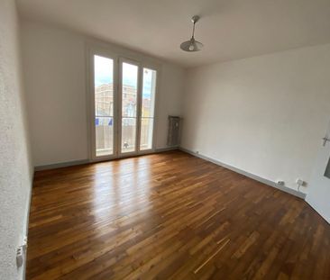 Location Appartement 3 pièces 52m² VALENCE 26000 - Photo 3