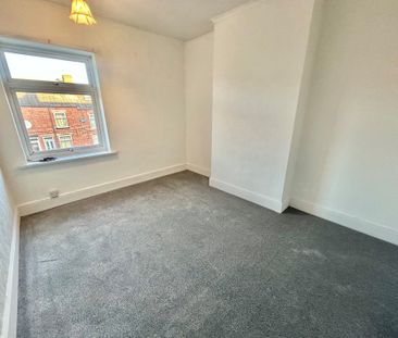 Brierley Cottages, Sutton-In-Ashfield - Photo 6