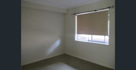 Updated and Conveniently Located Unit - Photo 3