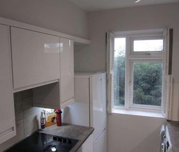 Florence Court, Sunnyside, Wimbledon, Greater London, SW19 - Photo 3