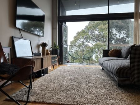 2/98 Munster Tce, North Melbourne, VIC 3051 - Photo 3