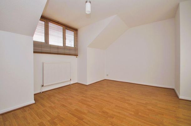 2 bedroom duplex to rent - Photo 1