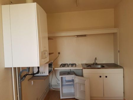 Location Appartement 1 pièce 30m² PRIVAS 07000 - Photo 5