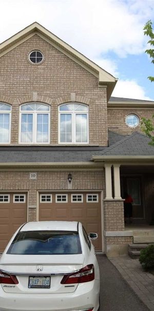 For Lease - 10 Templeton Court Unit# Bsmt, Brampton, Ontario - Photo 1