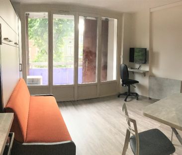 Location Appartement 1 pièce 17m² - Photo 2