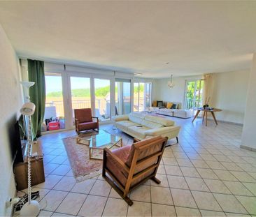 Beautiful spacious 5.5-room apartment with lake view - Photo 5