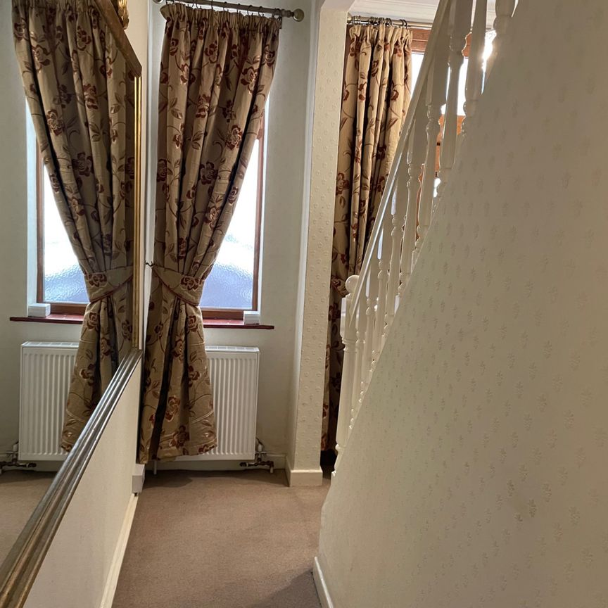 2 bedroom Semi Detached house for rent - Photo 1