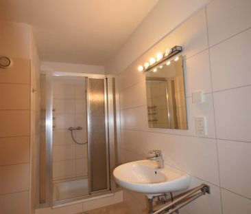 "BERGHEIM - Große helle 3,5 Zimmer Wohnung mit Loggia nähe Lokalbah... - Photo 3