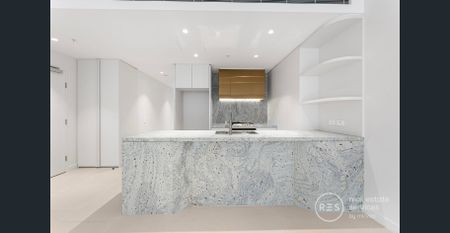 Stylish East-Facing 2-Bedroom Apartment: Modern Design with Comfortable Living - Photo 5