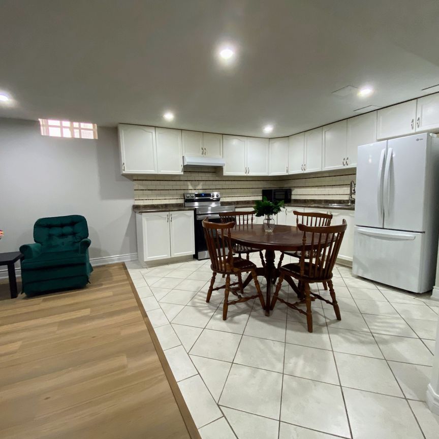 For Lease - 5538 Turney Drive Unit# Bsmt, Mississauga, Ontario - Photo 1