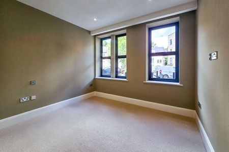 2 bedroom apartment to rent - Photo 2