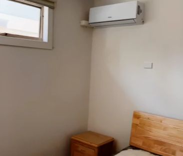 Building 1 (Room 4-6) - Photo 3