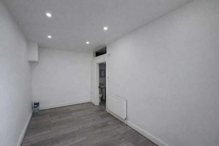 Southview Drive, Westcliff-on-sea, SS0 - Photo 5