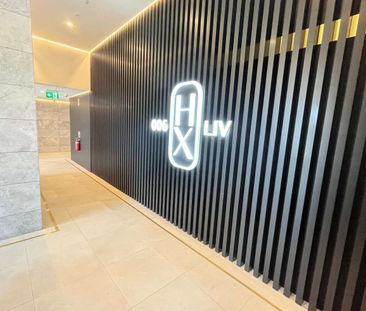 - 1 WEEK FREE RENT - LEVEL 16 - Photo 2